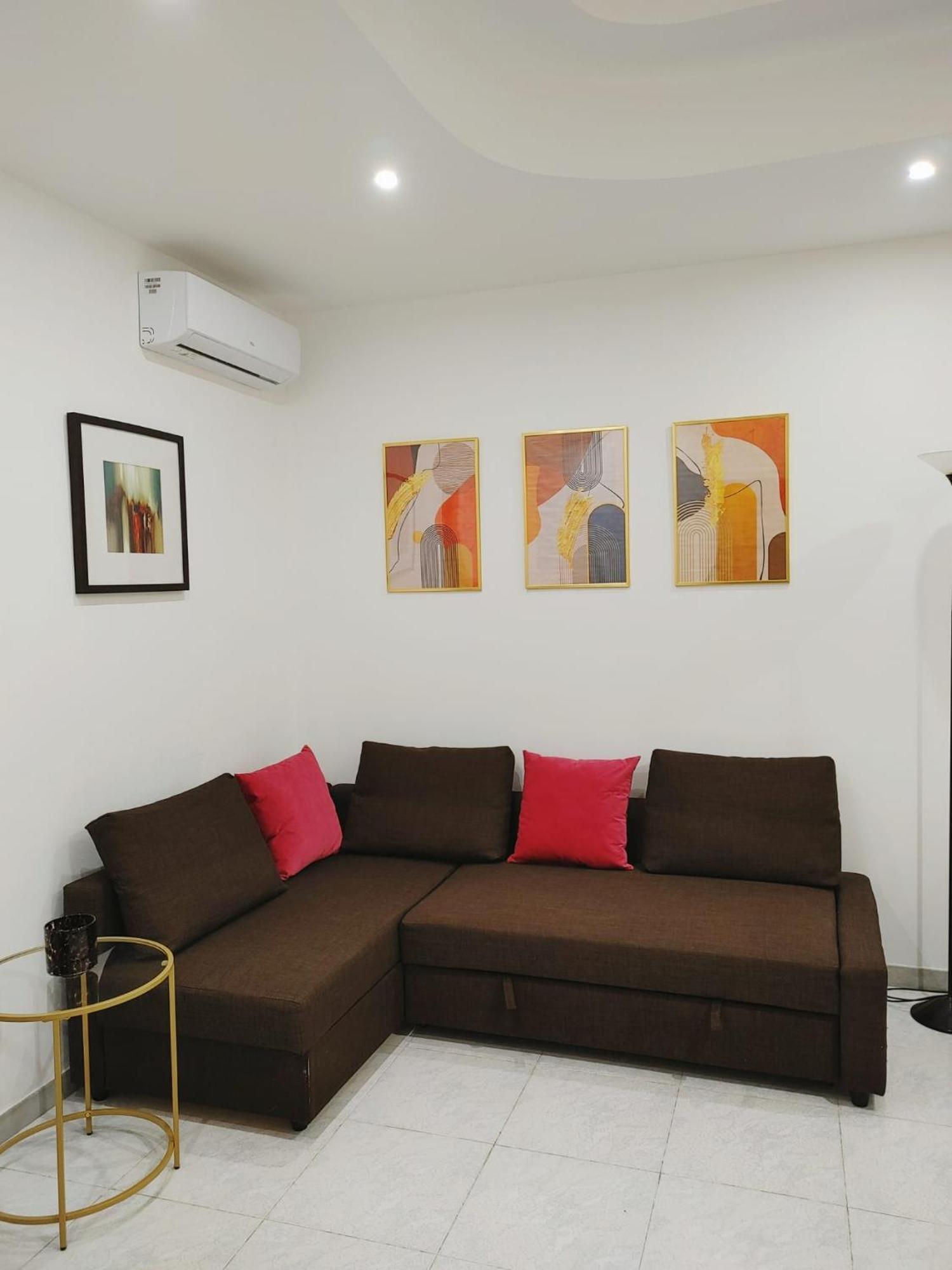 Mazzini Apartment - The V Collection Turate Exterior photo