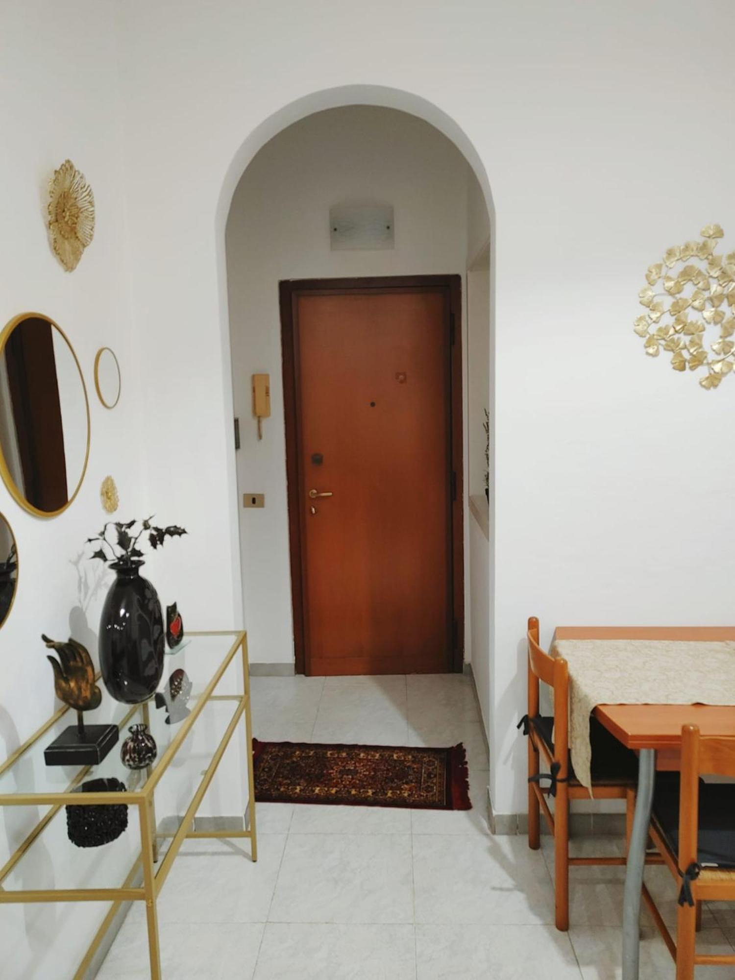 Mazzini Apartment - The V Collection Turate Exterior photo